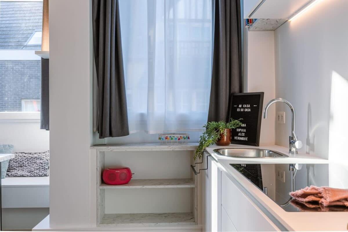 Huswell - Cosy Apartment On Top Location In De Haan Exterior photo